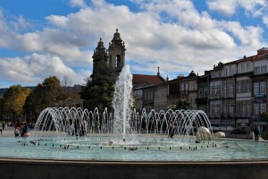 center fountain